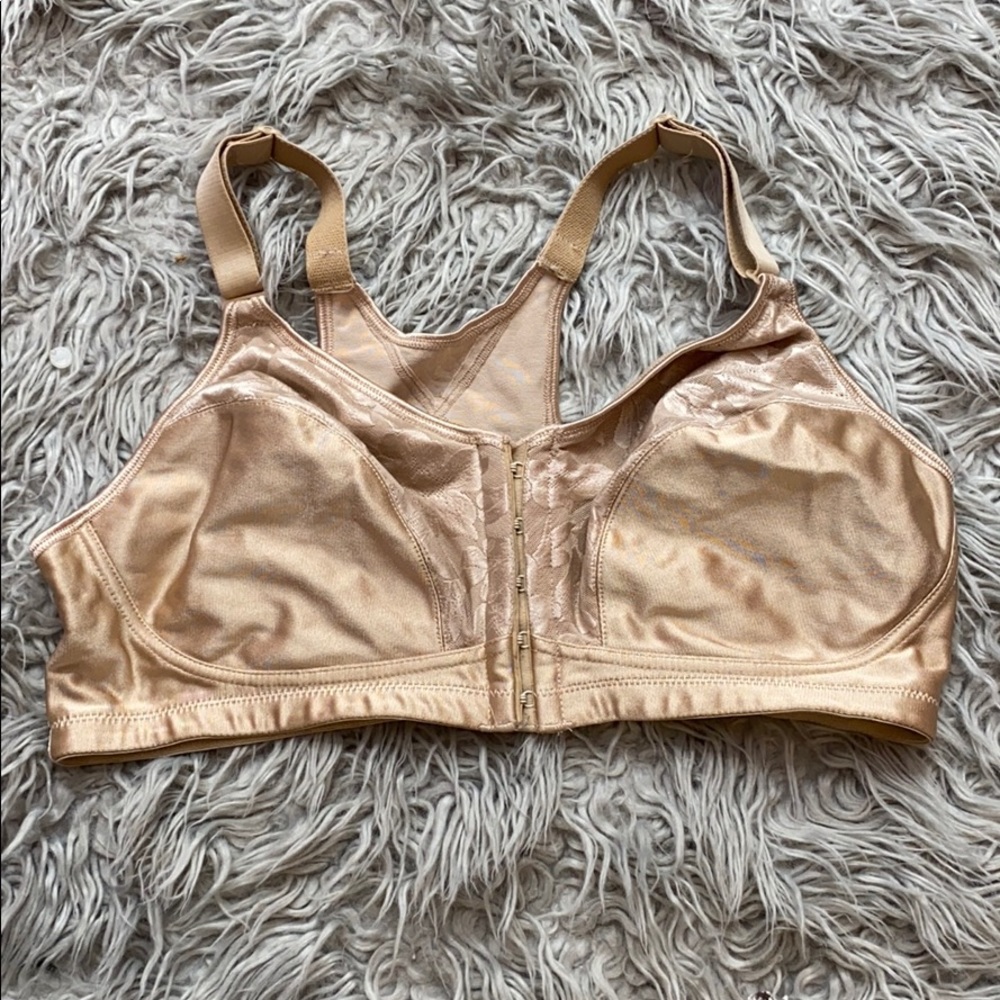 Tan bra